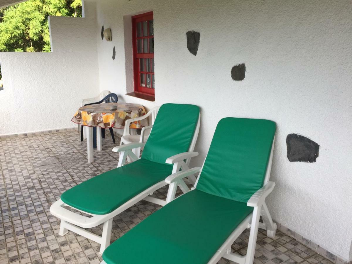 Гостевой дом Casa Do Pedro E Da Marina Lomba  Экстерьер фото